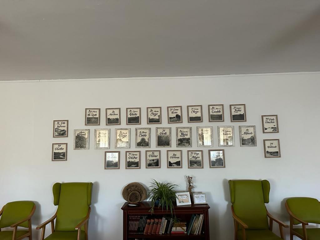 La Casa Barata, Casa Rural Cedillo Bagian luar foto